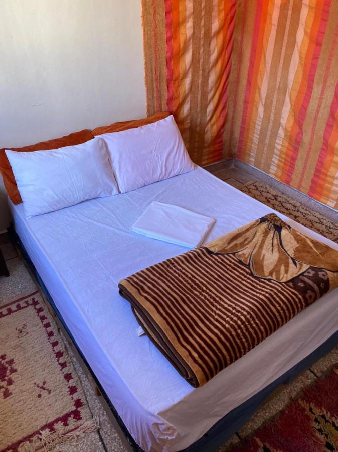 Emallayan Hostel Імсуане Екстер'єр фото