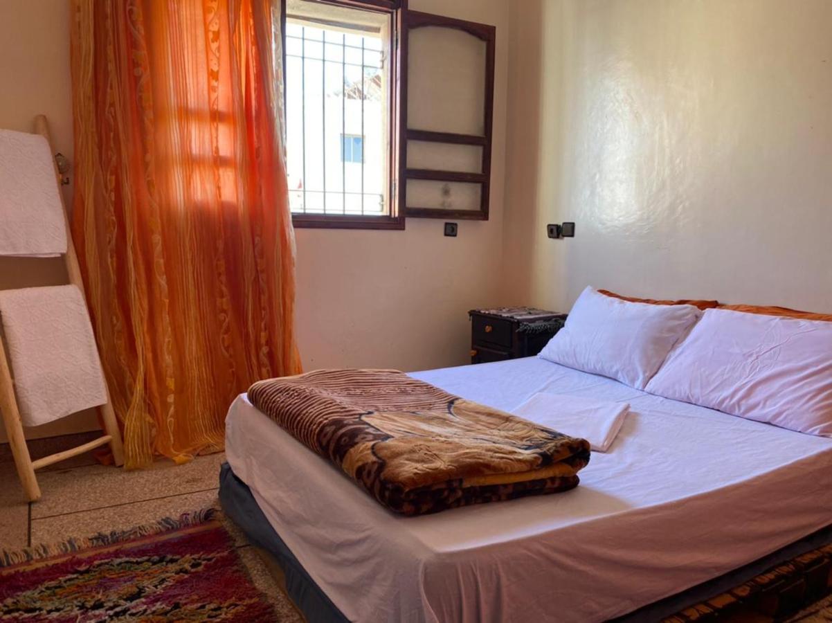 Emallayan Hostel Імсуане Екстер'єр фото