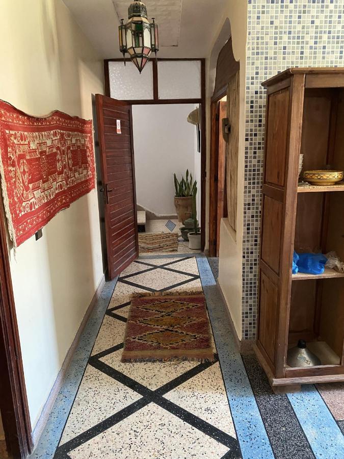 Emallayan Hostel Імсуане Екстер'єр фото